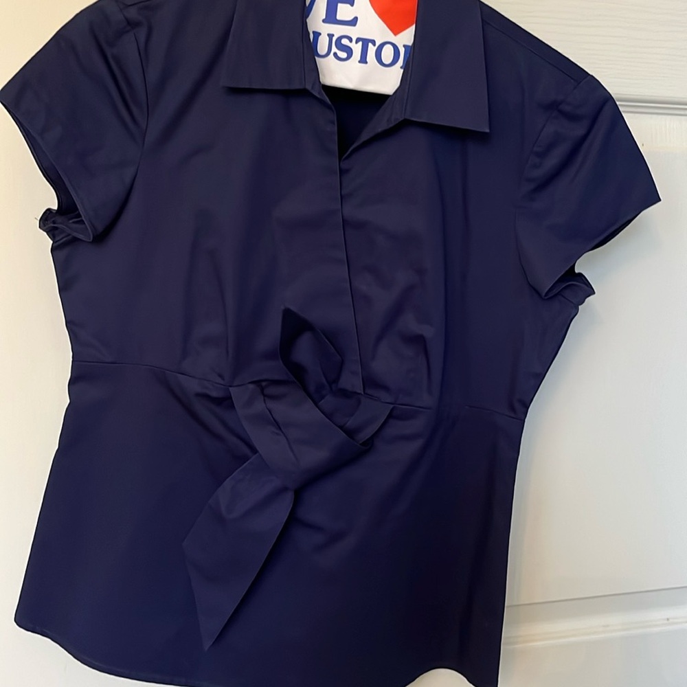 Talbots navy cotton v neck shirt with front tie